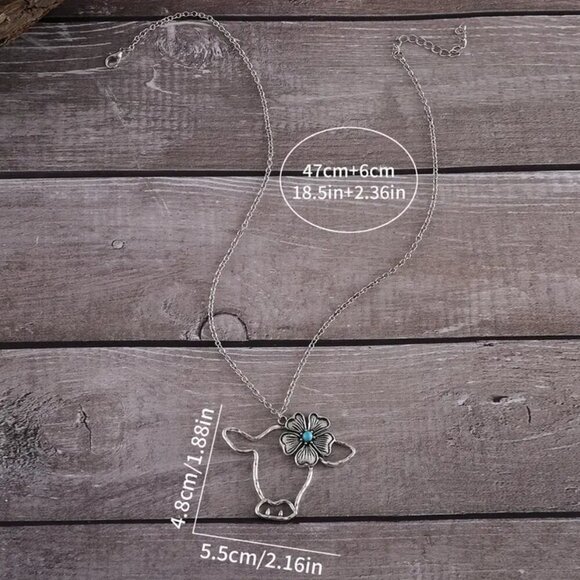 NEW Vintage Western Style Bull Head Necklace with Turquoise, Cowgirl Aesthetic - Picture 2 of 3